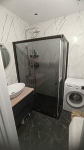 Душевой уголок 90 стекло Grey 6 мм, черный профиль.