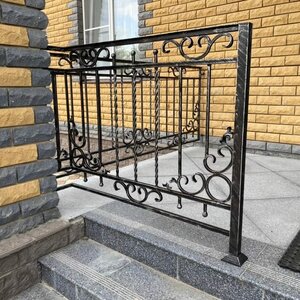 Кованые балконы