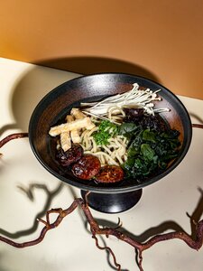 Рамен с грибами 400 г