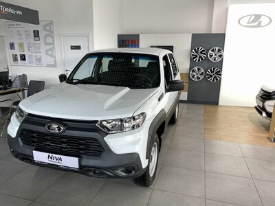 Lada (ВАЗ) Niva I Рестайлинг (Travel) 1.7 MT (80 л.с.) 4