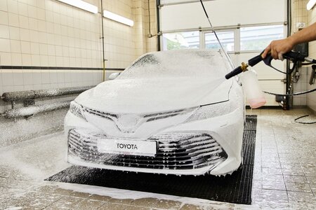 Мойка и химчистка автомобиля 