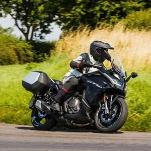 Мотоцикл Cfmoto 650GT
