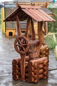 Декоративный колодец