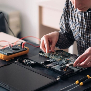 Ремонт ноутбуков и компьютеров