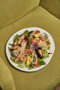 Салат Фрутти ди маре с морепродуктами 