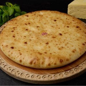 Осетинский пирог с курицей и сыром
