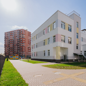 Метро в 10 минутах езды