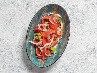 Нерка слабой соли с луком и укропом