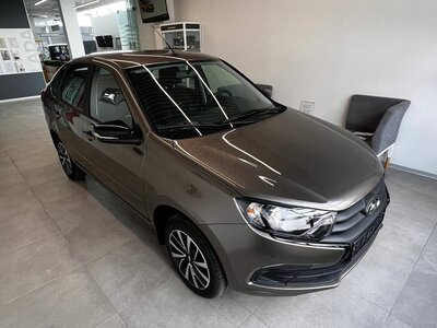 Lada (ВАЗ) Granta I Рестайлинг 1.6 MT (90 л.с.) #CLUB'24
