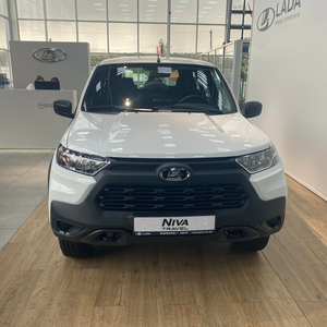 Lada Niva Trevel