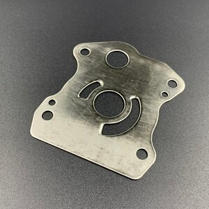 Пластина помпы Honda BF25-30hp 19231-ZV7-000 Япония