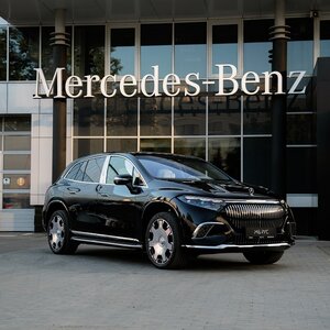 Новый Mercedes-Maybach EQS