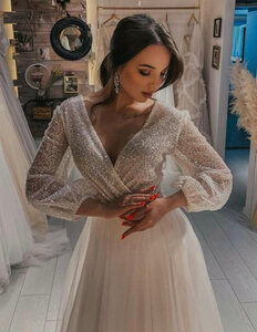 Свадебное платье "Jenny" с рукавом
