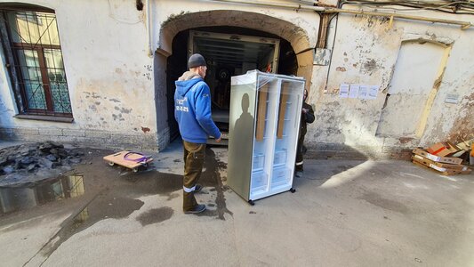 Перевозка холодильника и бытовой техники