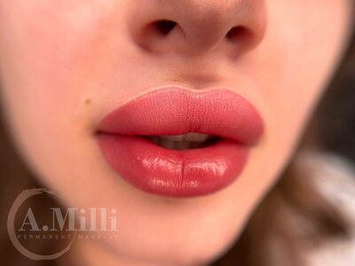 Акварельный татуаж губ в A.Milli г. Ставрополь