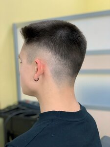 Стрижка мужская модельная