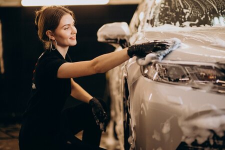 Классическая мойка автомобиля