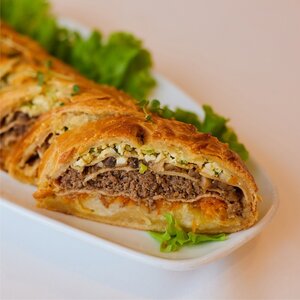 Кулебяка мясная
