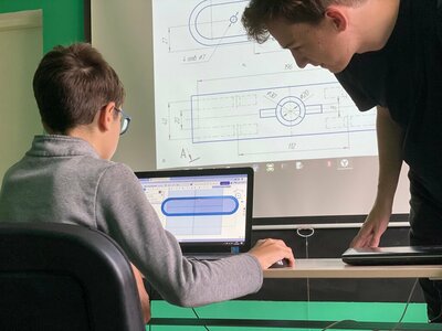 Абонемент на 4 занятия по 1,5 часа на 3D-моделирование