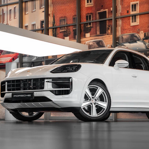 Porsche Cayenne белый