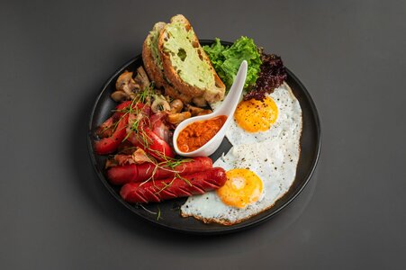 Сет с беконом и охотничьими колбасками