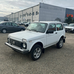 NIVA LEGEND LUXE
