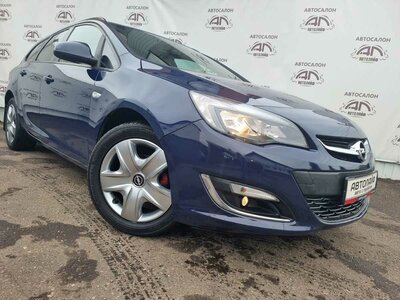 Opel Astra 2012