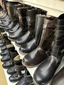 Монголки высокие натуральная кожа, мех. В Красноярске!