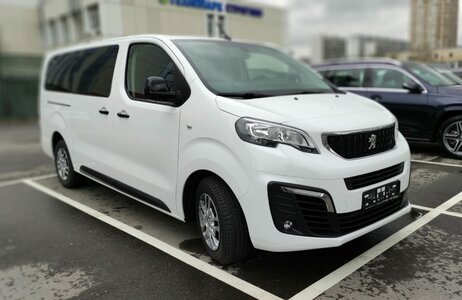 Аренда минивэнов Peugeot Traveller Long