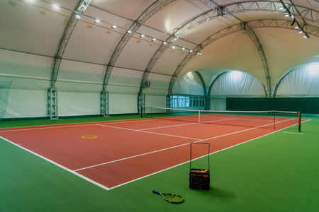 Аренда кортов c высококлассным покрытием Hard Cushion