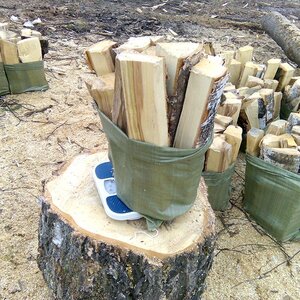 Дрова берёзовые в мешках, 9-11 полений, самовывоз