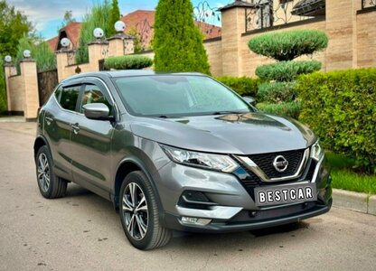 NISSAN Qashgai