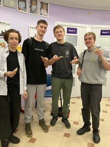 Английский для подростков 13-18 лет в Куркино или online