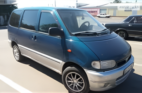 Аренда автомобиля «Nissan Serena»