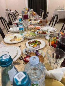 Поминки у Митинского кладбища