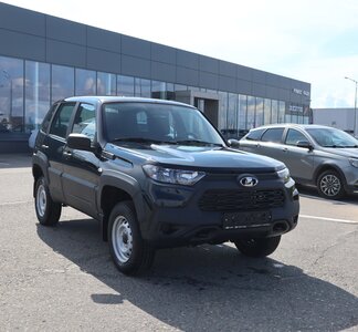 LADA Niva Travel