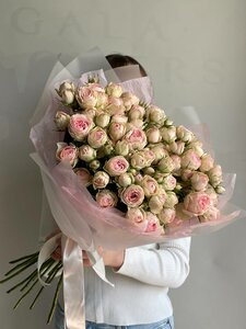 Монобукет из пионовидной кустовой розы