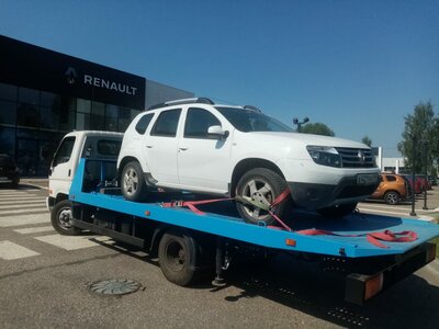 Эвакуация легковых авто