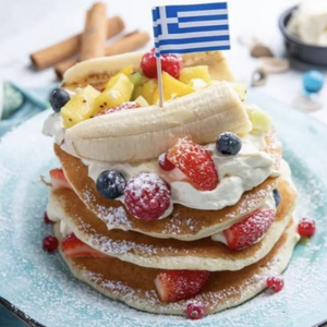 Панкейки с фруктами