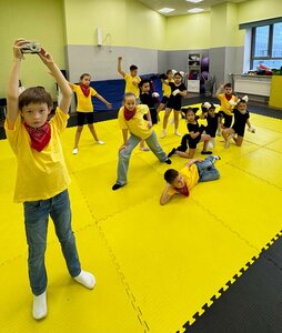 Студия современных танцев. Группы 4-6 лет, 6-10 лет. Рит