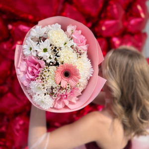 Букет "Love is"