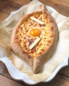 Хачапури по-аджарски