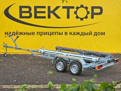 Прицеп лав 81014в с универсальным ложементом