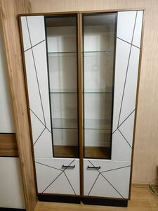 Шкаф витрина