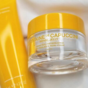 Уход питательный Royal Jelly от Germaine de Capuchini