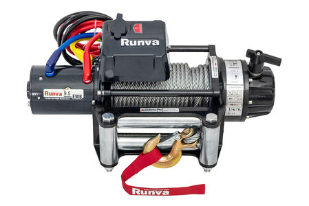 Лебёдка автомобильная электрическая 12V Runva 9500 lbs 4