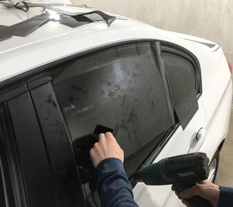 Тонировка авто стекол