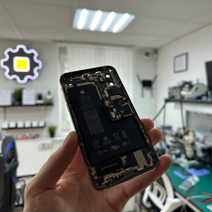 Замена аккумулятора iPhone и Android