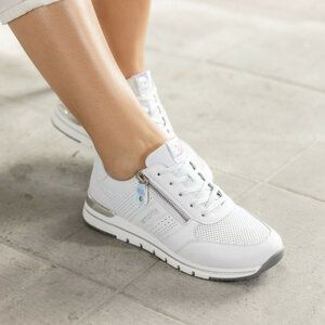 Кроссовки женские летние кожаные 37-42
