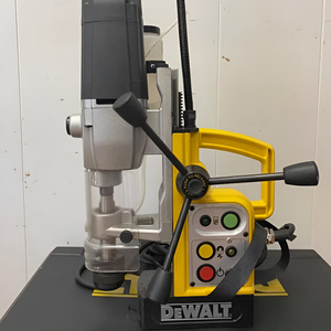 Аренда дрели на магнитной станине Dewalt